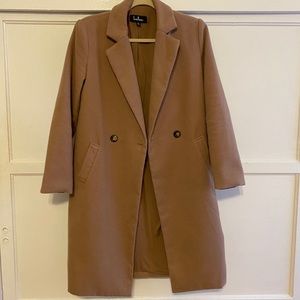 Stylish Camel / Tan Trench Jacket